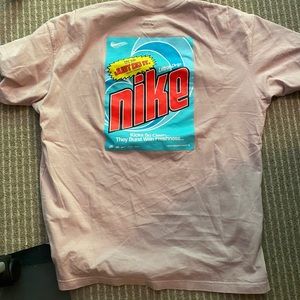 nike t shirt